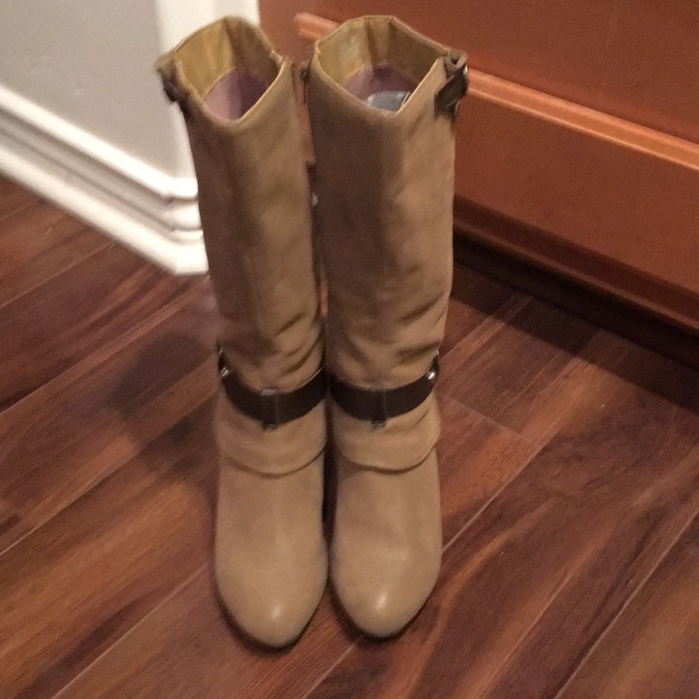 Entice fabric upper zipper boot Tan 9M